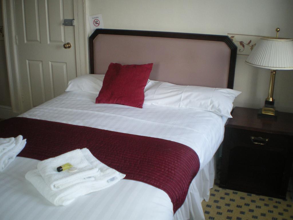Crown Hotel พุชเฮลี ภายนอก รูปภาพ